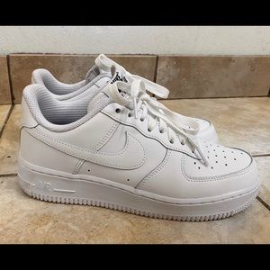 Brand new women’s Nike Air Force 1